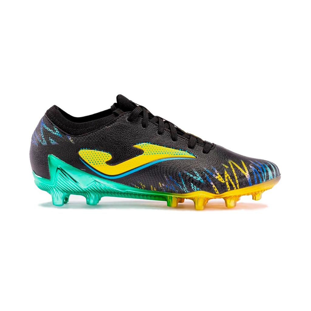 ZAPATO JOMA STRIKER  2401 BLACK FIRM GROUND