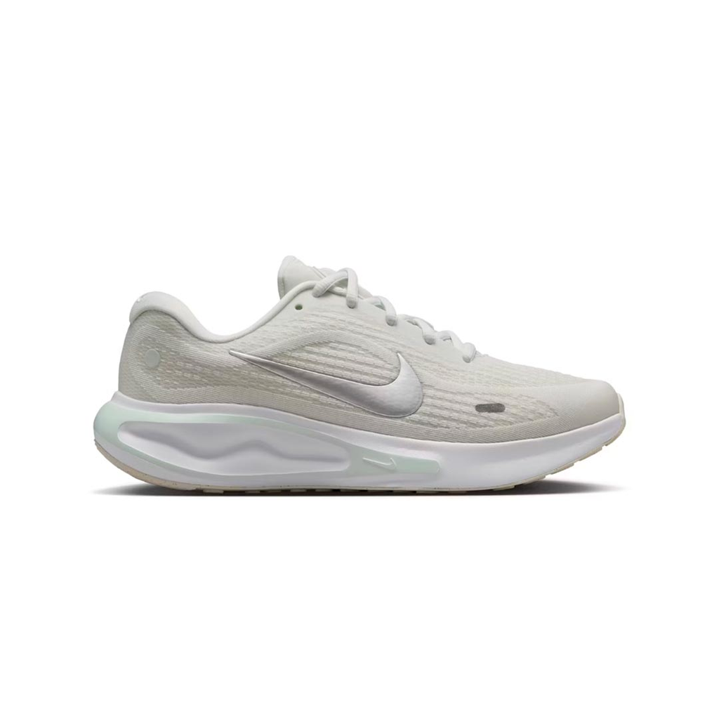 ZAPATO NIKE RUN JOURNEY RUNNING SUMMIT WHITE/MTLC SILVER-BAREL
