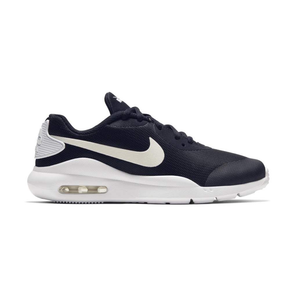 ZAPATO NIKE AIR MAX OKETO TRAINNING BLK/WHT