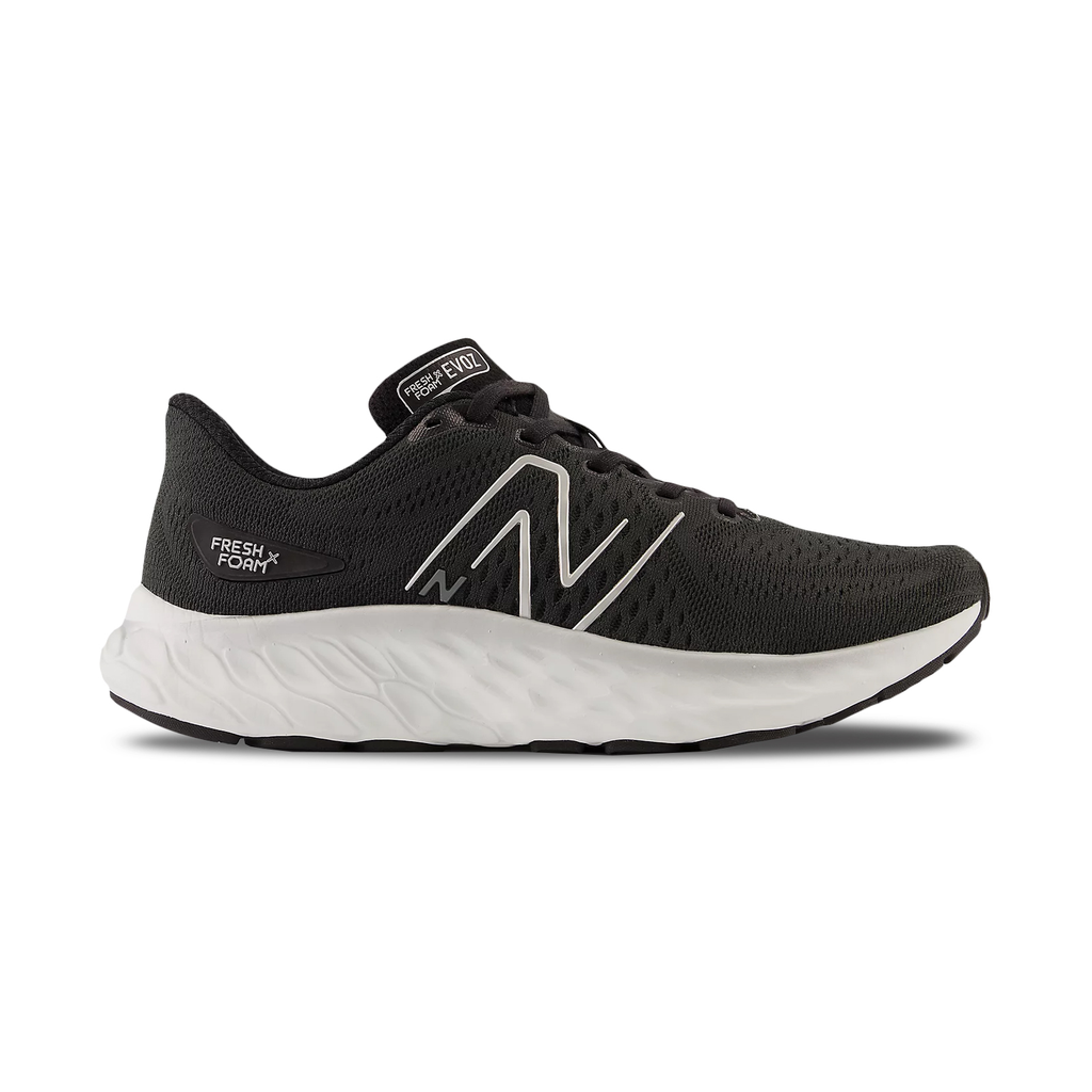 ZAPATO NEW BALANCE EVOZ RUNNING BLACK/WHITE