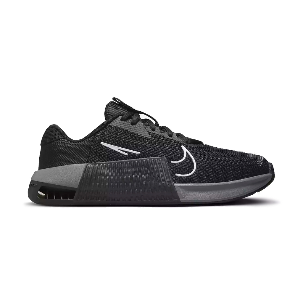 ZAPATO NIKE METCON 9 TRAINNING BLACK/WHITE/GRAY