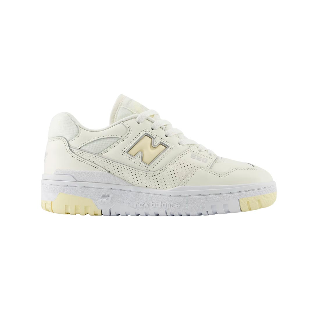 ZAPATO NEW BALANCE BB550 ESSSENTIAL 2 TRAINNING BEIGE/WHITE